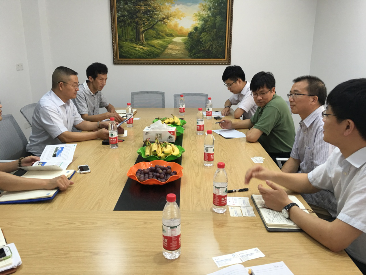 调研金仕达印染，谋划科研协同创新